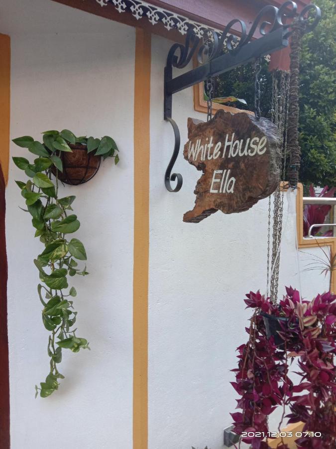 White House Ella Hotel Bagian luar foto