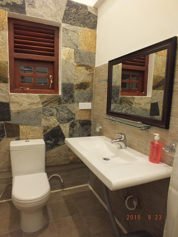 White House Ella Hotel Ruang foto